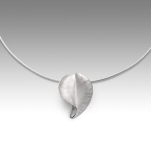 Conch pendant by Rauni Higson