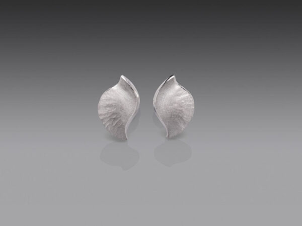 Rauni Higson Conch stud earrings