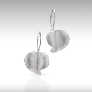Rauni Higson Classic leaf drop earrings